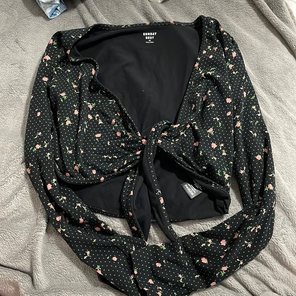 Sunday Best Tops - Sunday Best Polka Dot and Floral Tie Front Blouse Size Extra-Small